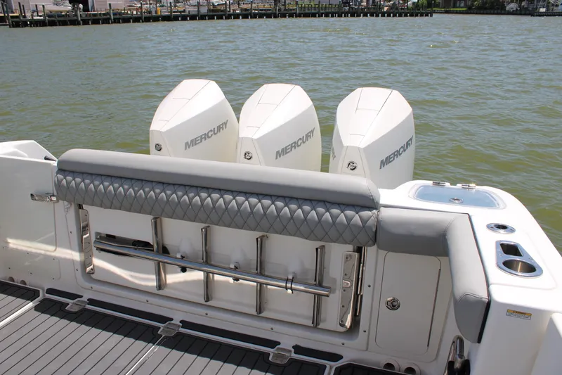 Slide: The Image of Boston Whaler 350 Outrage 2020 - 44