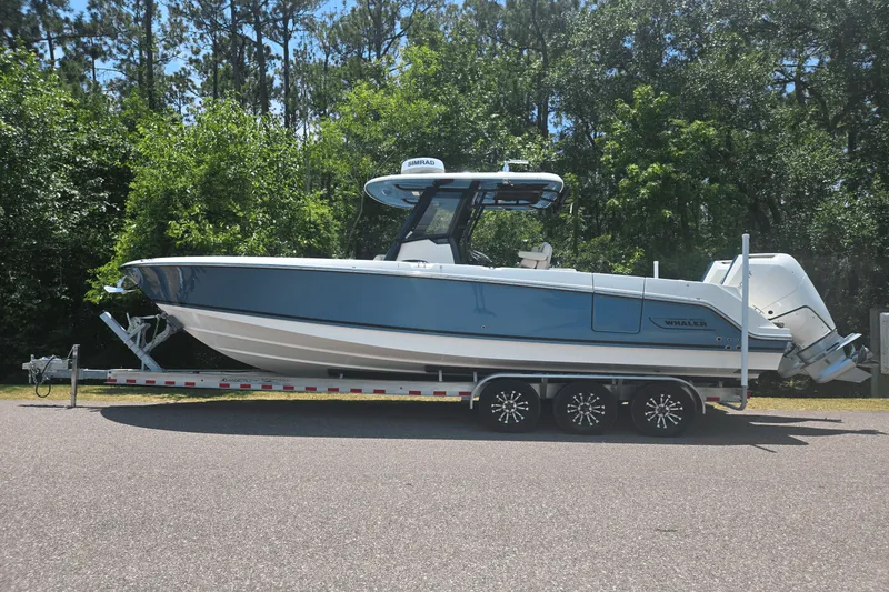 The Image of Boston Whaler 280 OUTRAGE 2024 - undefined