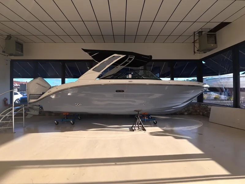 Slide: The Image of Sea Ray SDX 250 Outboard 2027 - 1