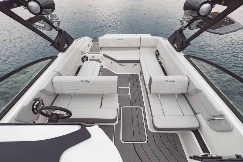 Slide: The Image of Sea Ray SDX 270 Surf 2025 - 17