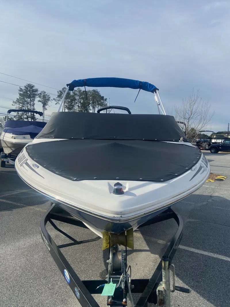 Slide: The Image of Regal 1900 w/Mercruiser 4.3L & Trailer 2012 - 19