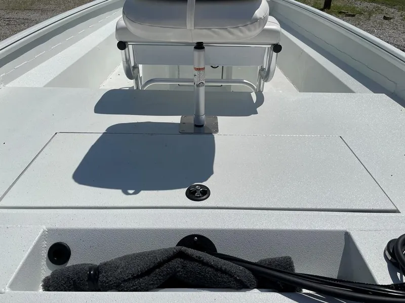 Slide: The Image of Excel 2072VCC Stalker 2022 - 10