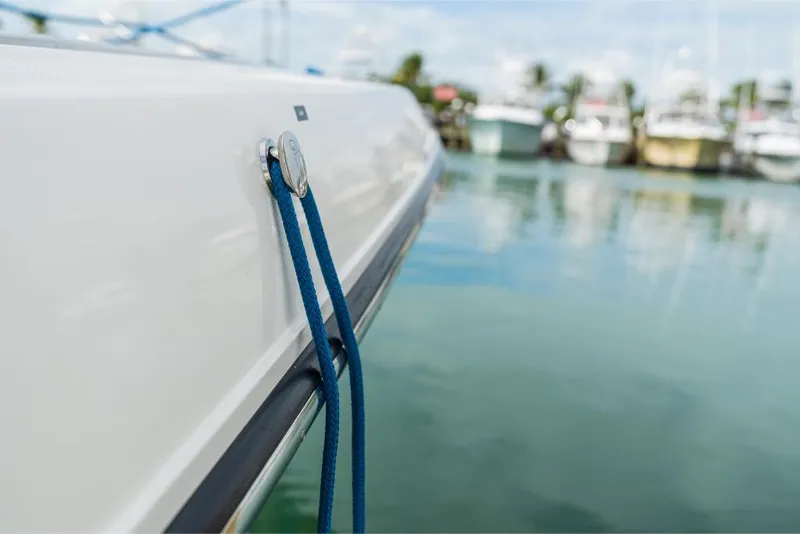 Slide: The Image of Boston Whaler 360 Outrage 2023 - 100