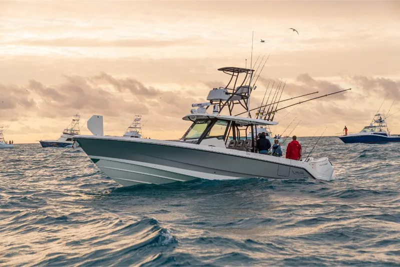 Slide: The Image of Boston Whaler 360 Outrage 2023 - 143