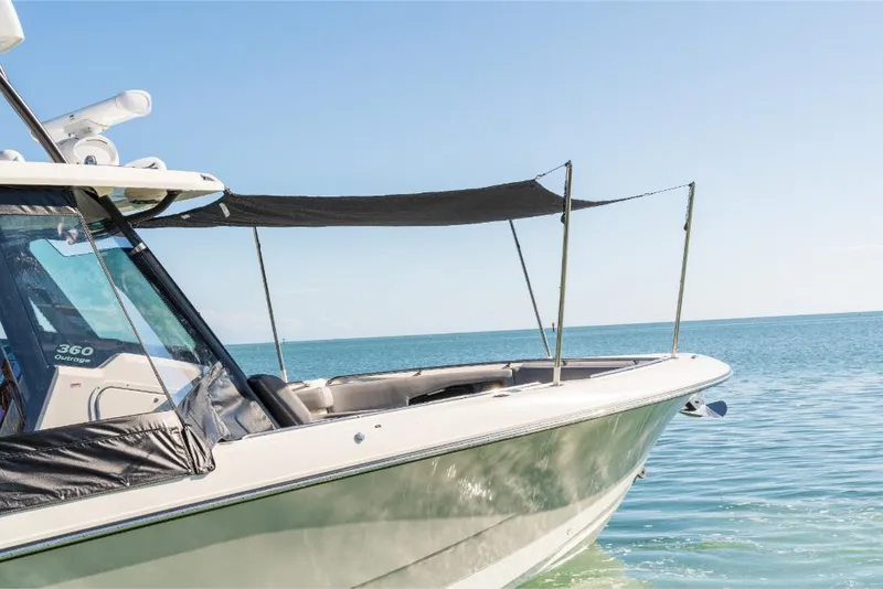 Slide: The Image of Boston Whaler 360 Outrage 2023 - 153