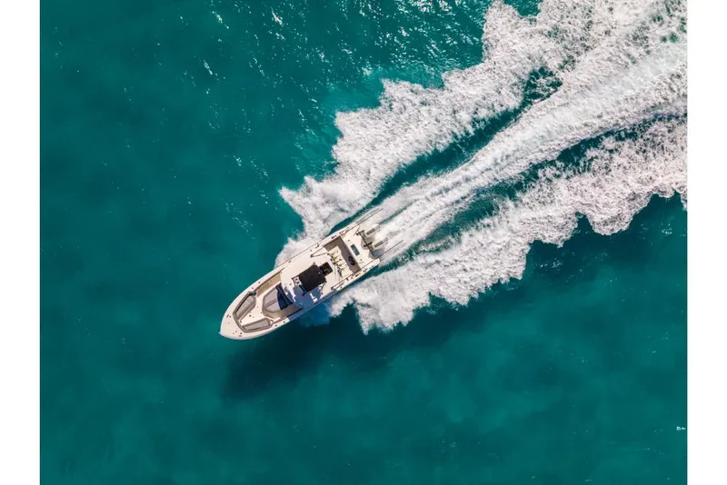 Slide: The Image of Boston Whaler 360 Outrage 2023 - 61