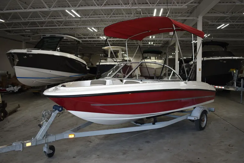 The Image of Bayliner 160 Bowrider 2016 - 0