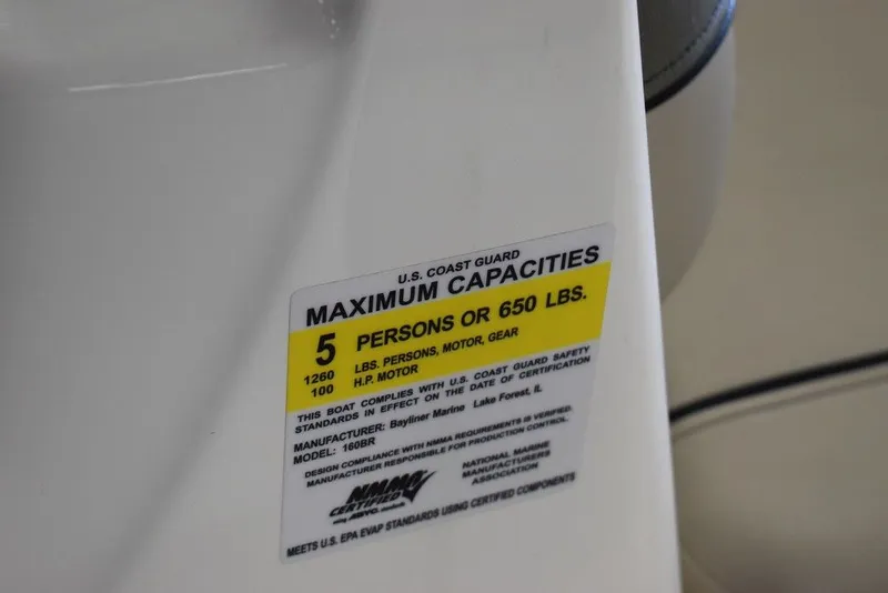 Slide: The Image of Bayliner 160 Bowrider 2016 - 23