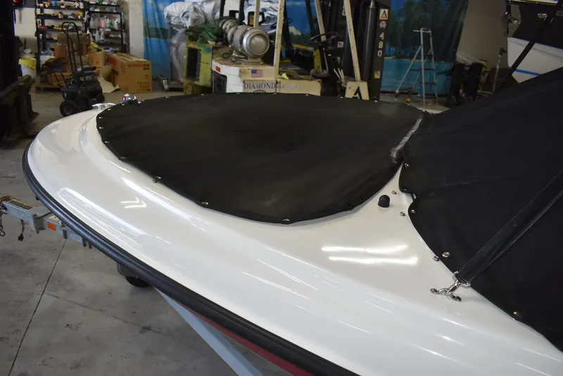 Slide: The Image of Bayliner 160 Bowrider 2016 - 34