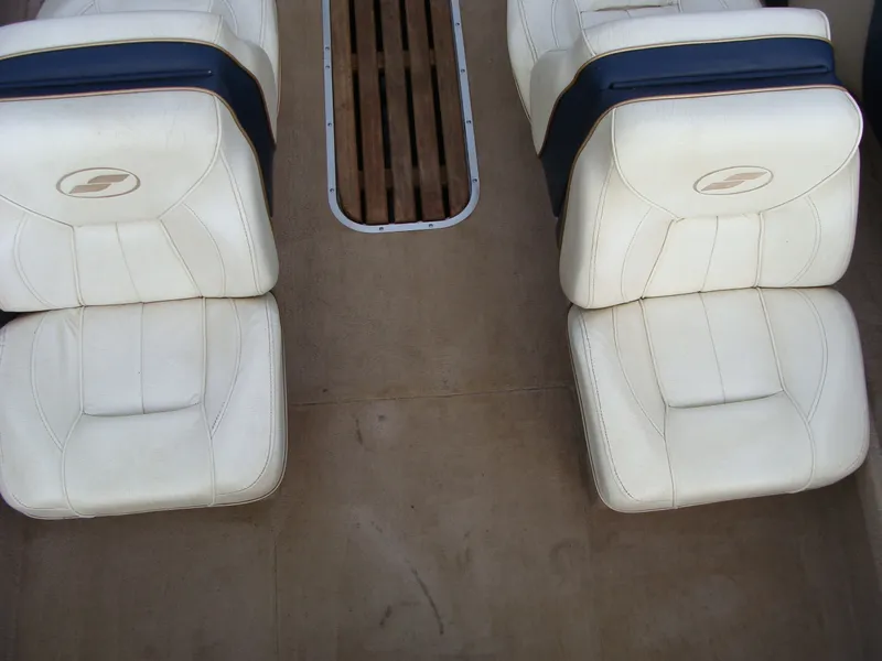 Slide: The Image of Starcraft 1700 Starcraft 1997 - 4