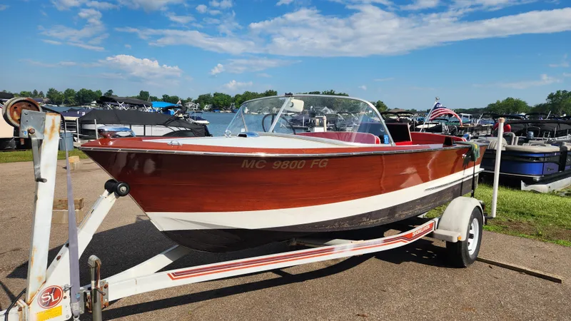 The Image of Chris-Craft CUSTOM SKI 1963 - undefined