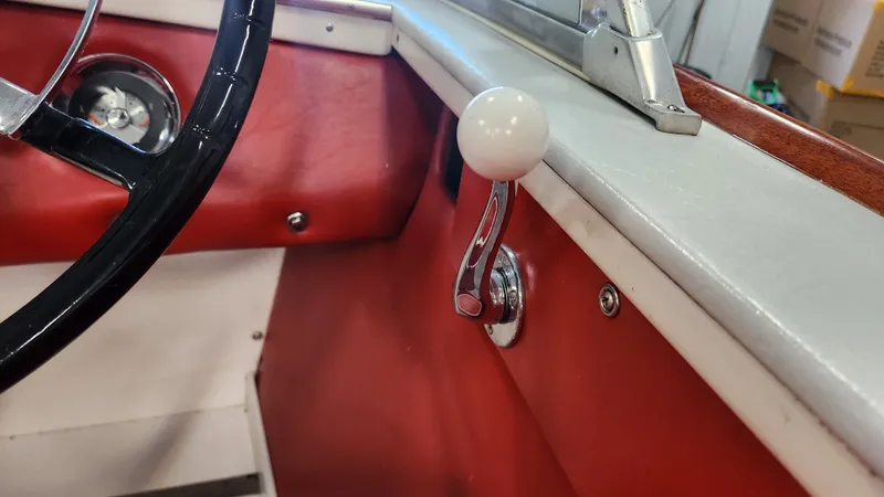 Slide: The Image of Chris-Craft CUSTOM SKI 1963 - 22