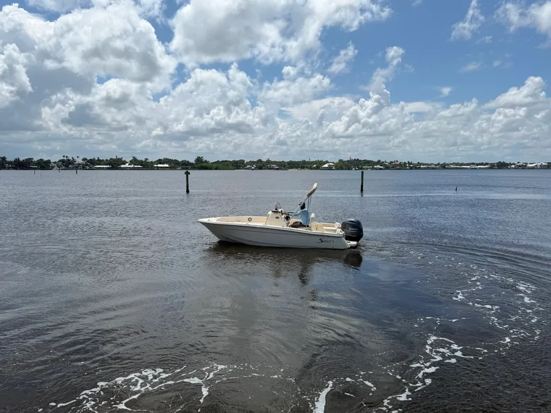 Slide: The Image of Scout 188 Sportfish 2027 - 4