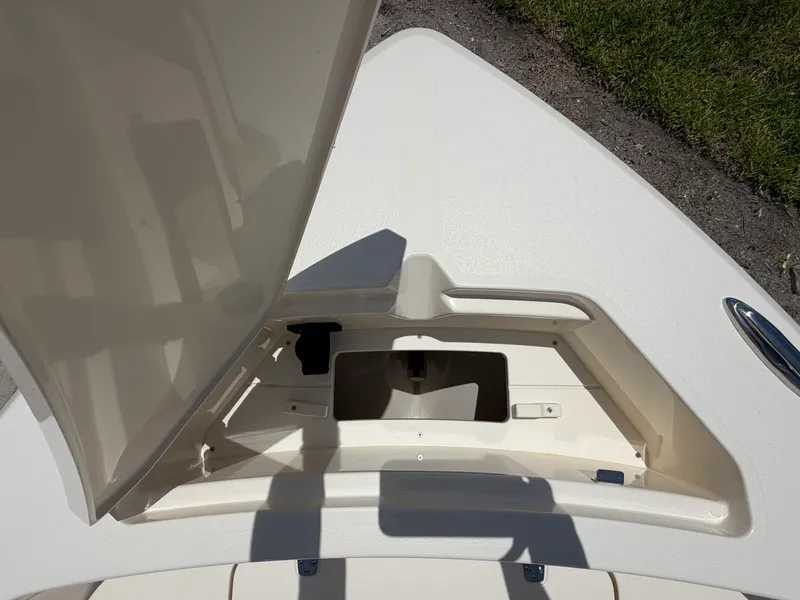 Slide: The Image of Scout 188 Sportfish 2027 - 20