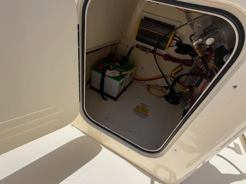 Slide: The Image of Scout 188 Sportfish 2027 - 19