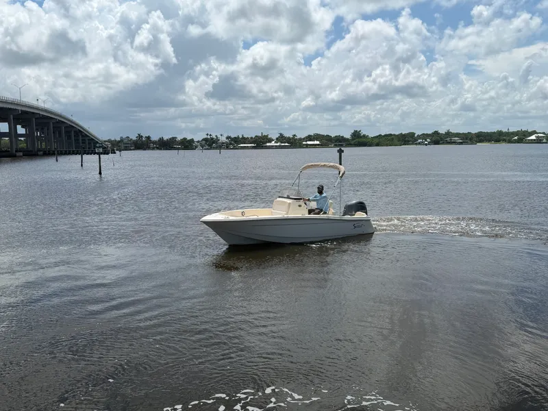Slide: The Image of Scout 188 Sportfish 2027 - 5