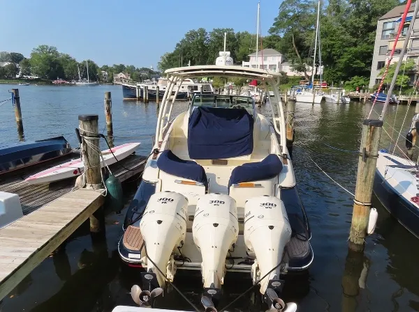 Slide: The Image of Chris-Craft 36 LAUNCH 2016 - 2