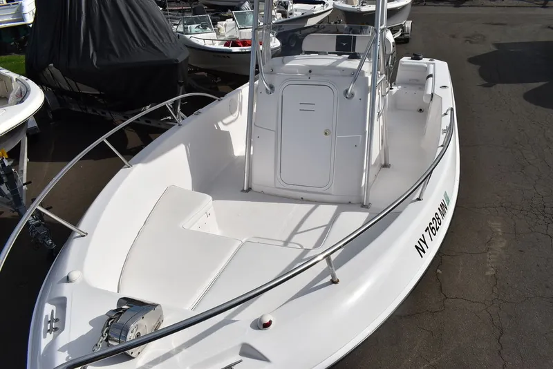 Slide: The Image of Pro Line 23 Sport CC 2005 - 18