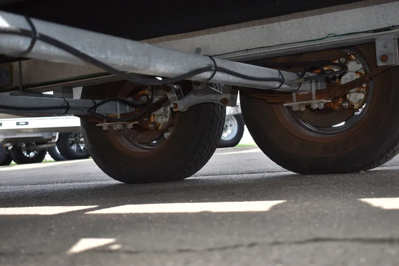 Slide: The Image of Pro Line 23 Sport CC 2005 - 65