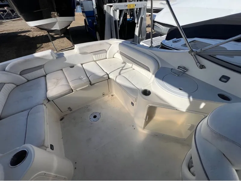 Slide: The Image of Stingray Boat Company 250LR 2007 - 8