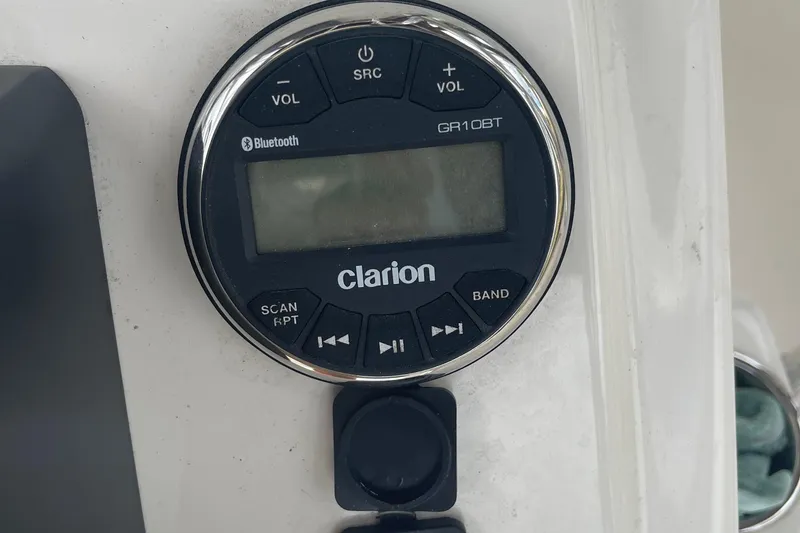 Slide: The Image of Clarion GR10BT Bluetooth marine stereo on Bulls Bay 2000 boat, 2021 model. - 9