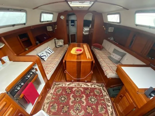 Slide: The Image of J BOATS J37 - 8