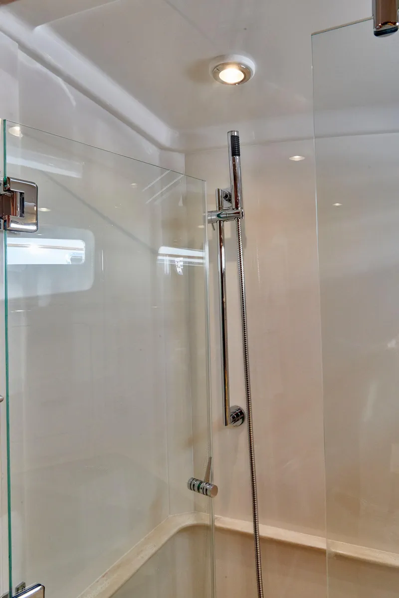 Slide: The Image of Guest Shower - 19