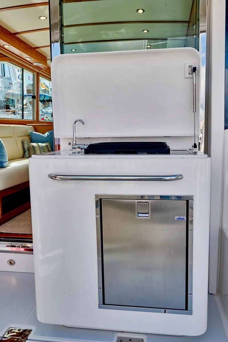 Slide: The Image of Cockpit Entertainment Center - 3