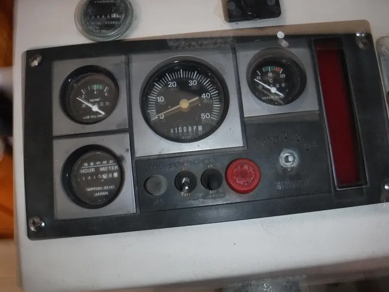 Slide: The Image of Dashboard of a 1978 Fortier 26 boat. - 4