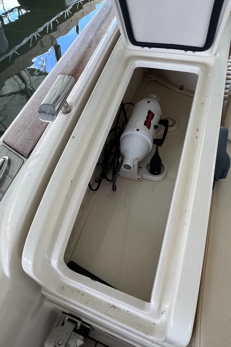 Slide: The Image of Storage compartment of a 2020 Chris-Craft Launch 31 GT boat. - 40
