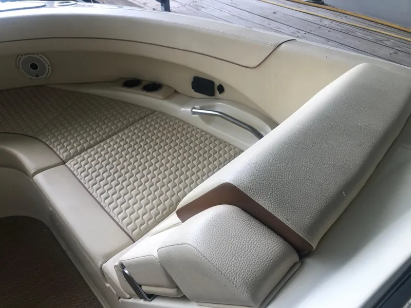 Slide: The Image of Chris-Craft Launch 31 GT 2020 - 59