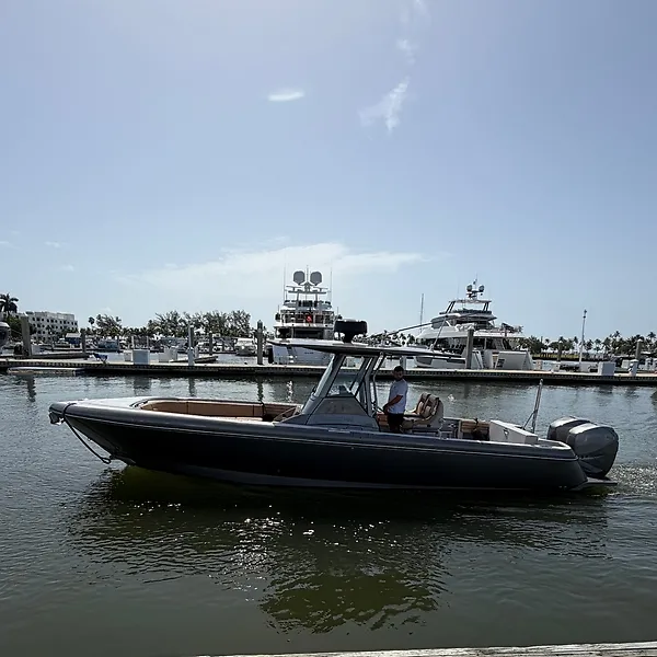 Slide: The Image of Intrepid 327 CENTER CONSOLE 2016 - 2