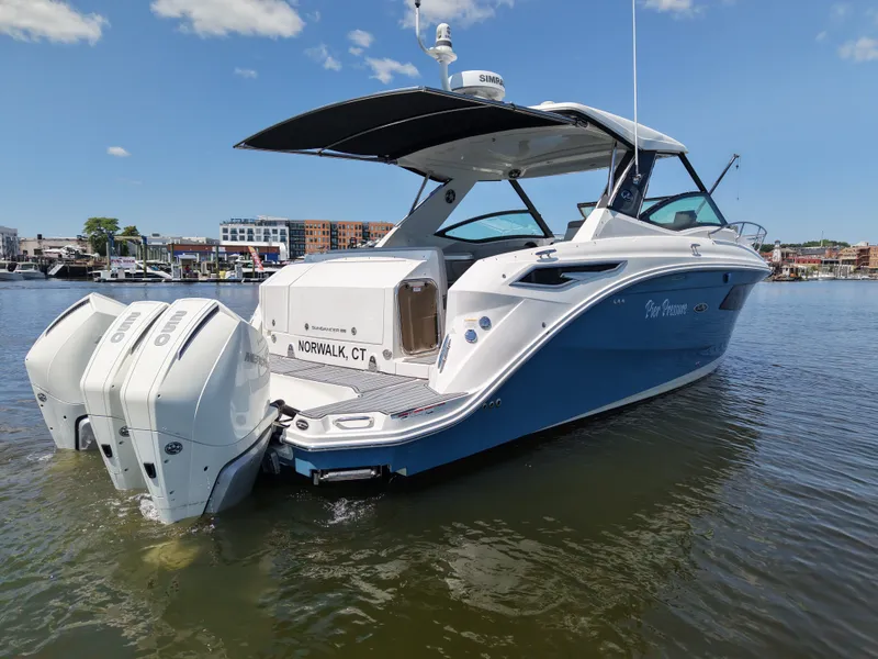 The Image of Sea Ray 320 SUNDANCER OB 2021 - 0