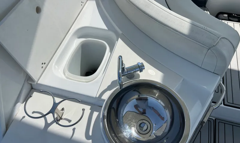 Slide: The Image of Cruisers 35 EXPRESS 2018 - 20