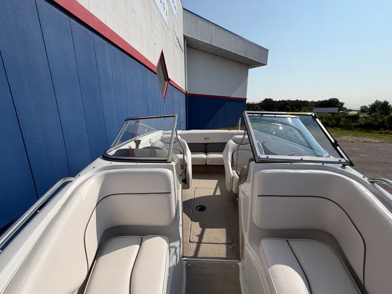 Slide: The Image of Crownline Boats 195 2006 - 25