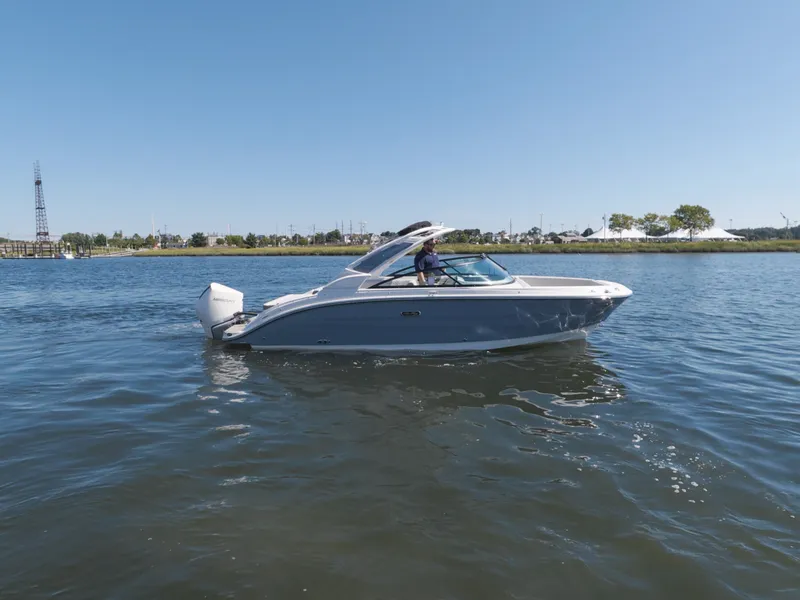 The Image of Sea Ray SDX 250 Outboard 2026 - 0
