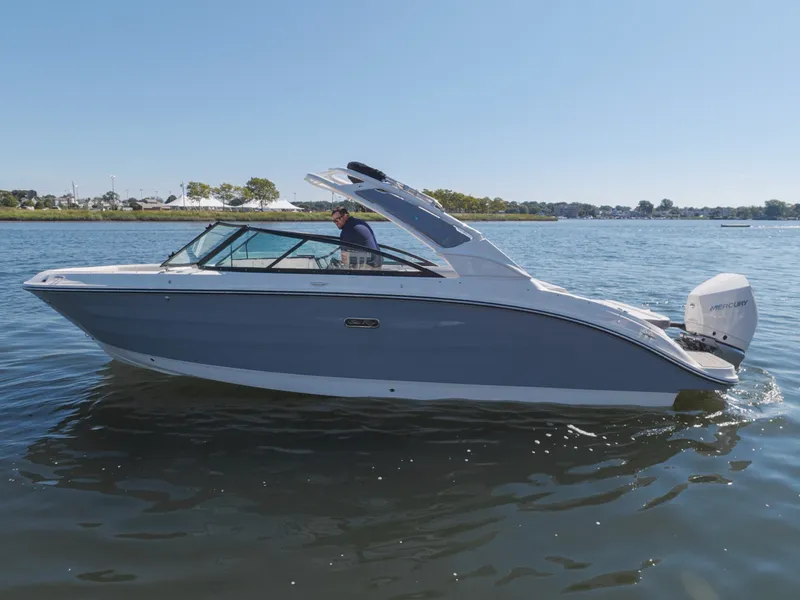 Slide: The Image of Sea Ray SDX 250 Outboard 2026 - 2