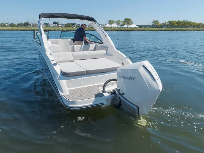 Slide: The Image of Sea Ray SDX 250 Outboard 2026 - 6