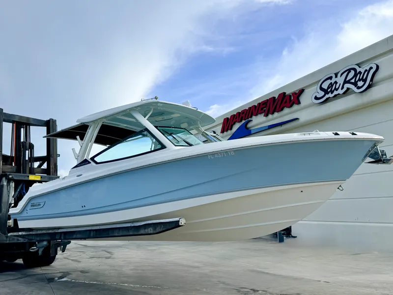 Slide: The Image of Boston Whaler 280 VANTAGE 2022 - 3