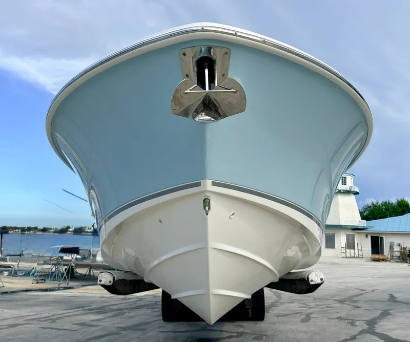 Slide: The Image of Boston Whaler 280 VANTAGE 2022 - 31