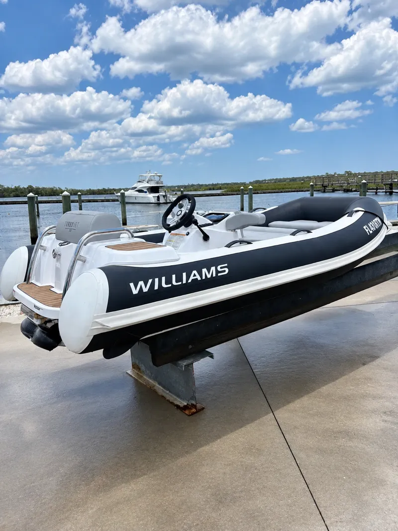 Slide: The Image of Williams 325 TURBOJET 2024 - 1