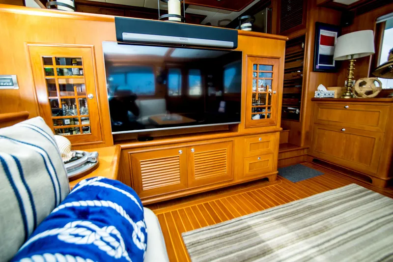 Slide: The Image of Outer Reef 650 MY 2008 - 25