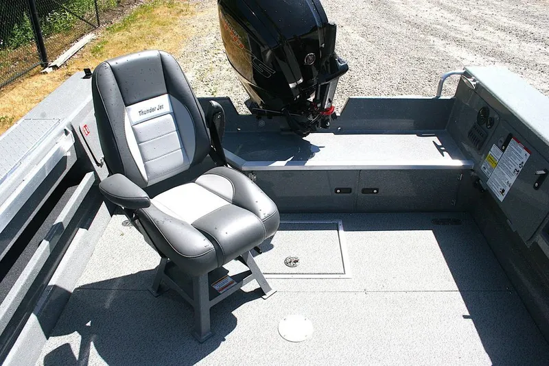 Slide: The Image of Thunder Jet Rush Open Tiller 2026 - 8