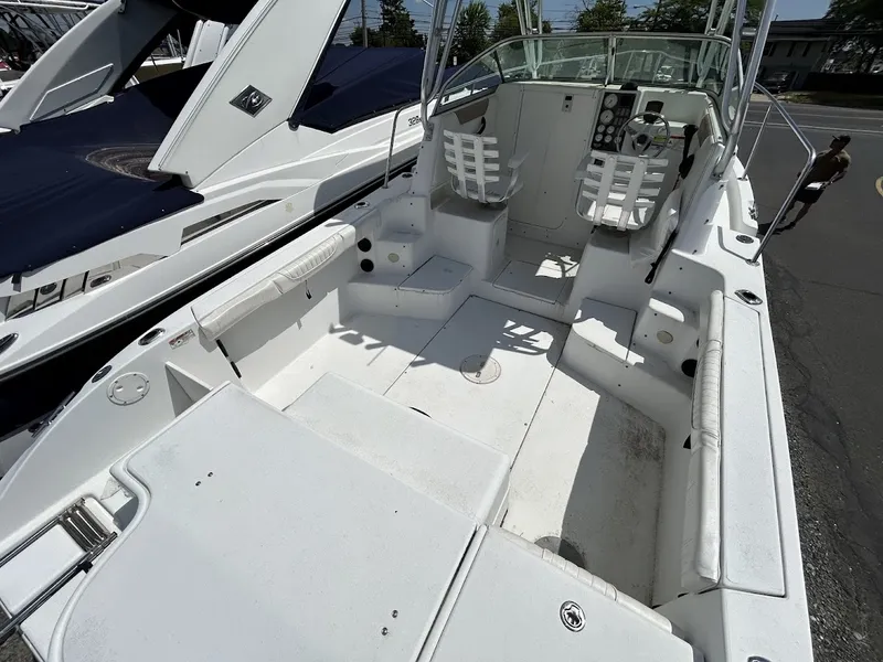 Slide: The Image of Seaswirl 2301 Striper 2005 - 3