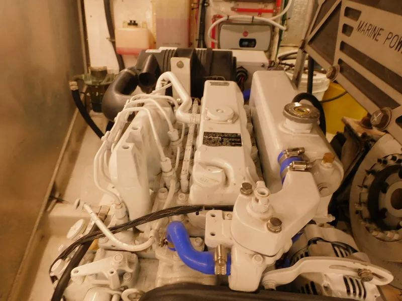 Slide: The Image of Bertram 54 SPORT FISHERMAN 1987 - 27