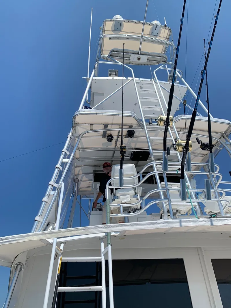 Slide: The Image of Bertram 54 SPORT FISHERMAN 1987 - 3