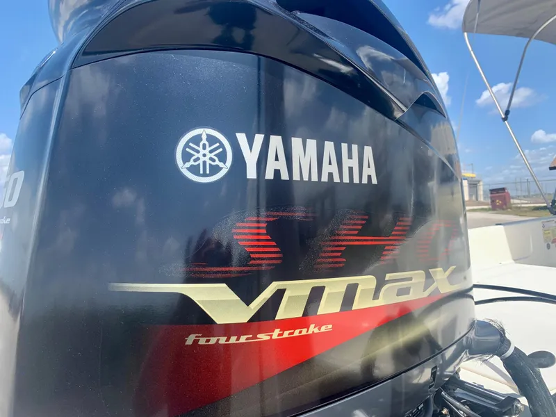 Slide: The Image of Close-up of Yamaha VMAX four-stroke engine on 2016 Skeeter SX230 boat. - 6