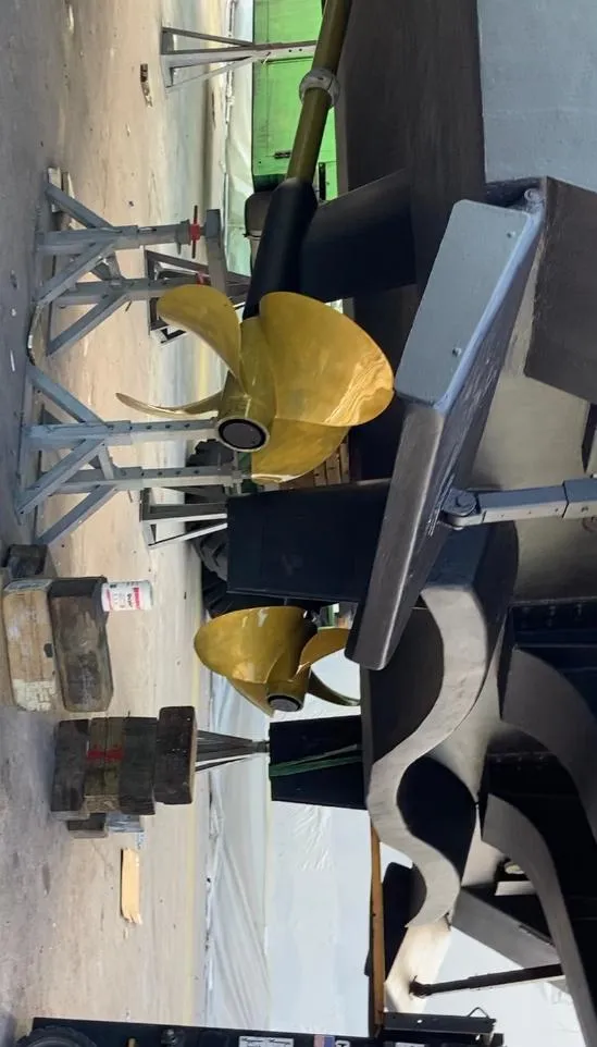 Slide: The Image of Norship Flybridge Fast 1994 - 75