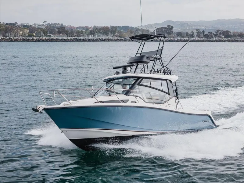 Slide: The Image of Boston Whaler 325 Conquest 2022 - 46