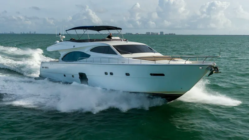 The Image of Ferretti 780 2007 - 4